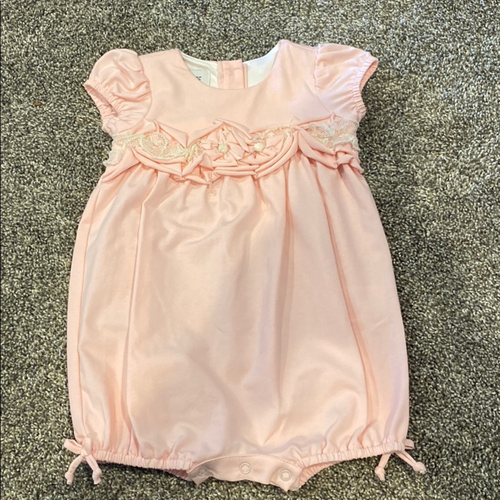 Cute baby romper